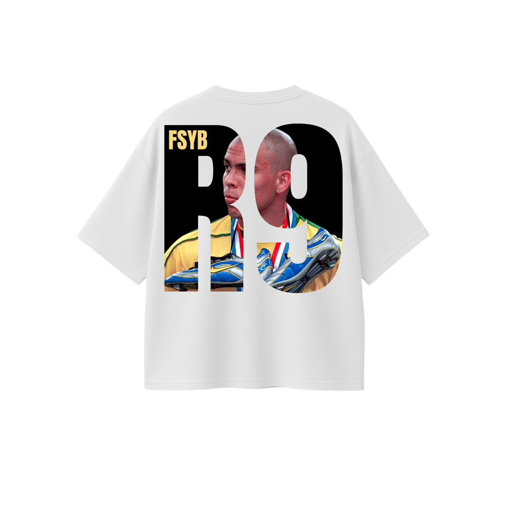 Oversized  -  Ronaldo fenômeno