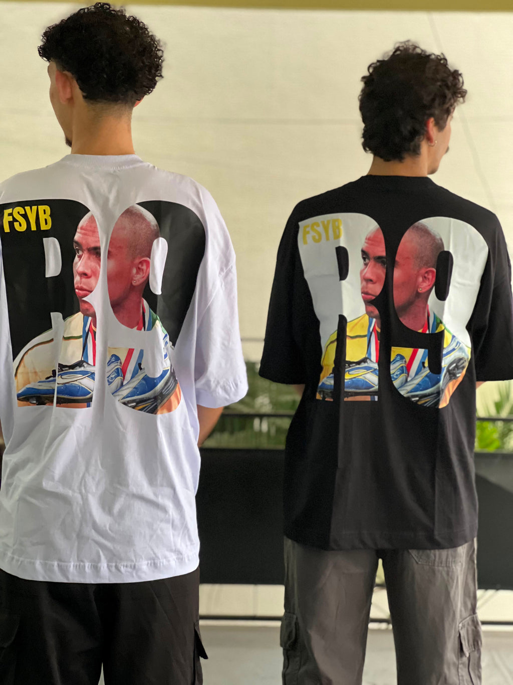 Oversized  -  Ronaldo fenômeno